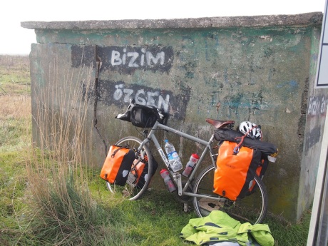 "Bizim Ozgen" means "Our Ozgen" referring to politicain Ozgen Erkişi. This is graffitied everywhere at the moment.